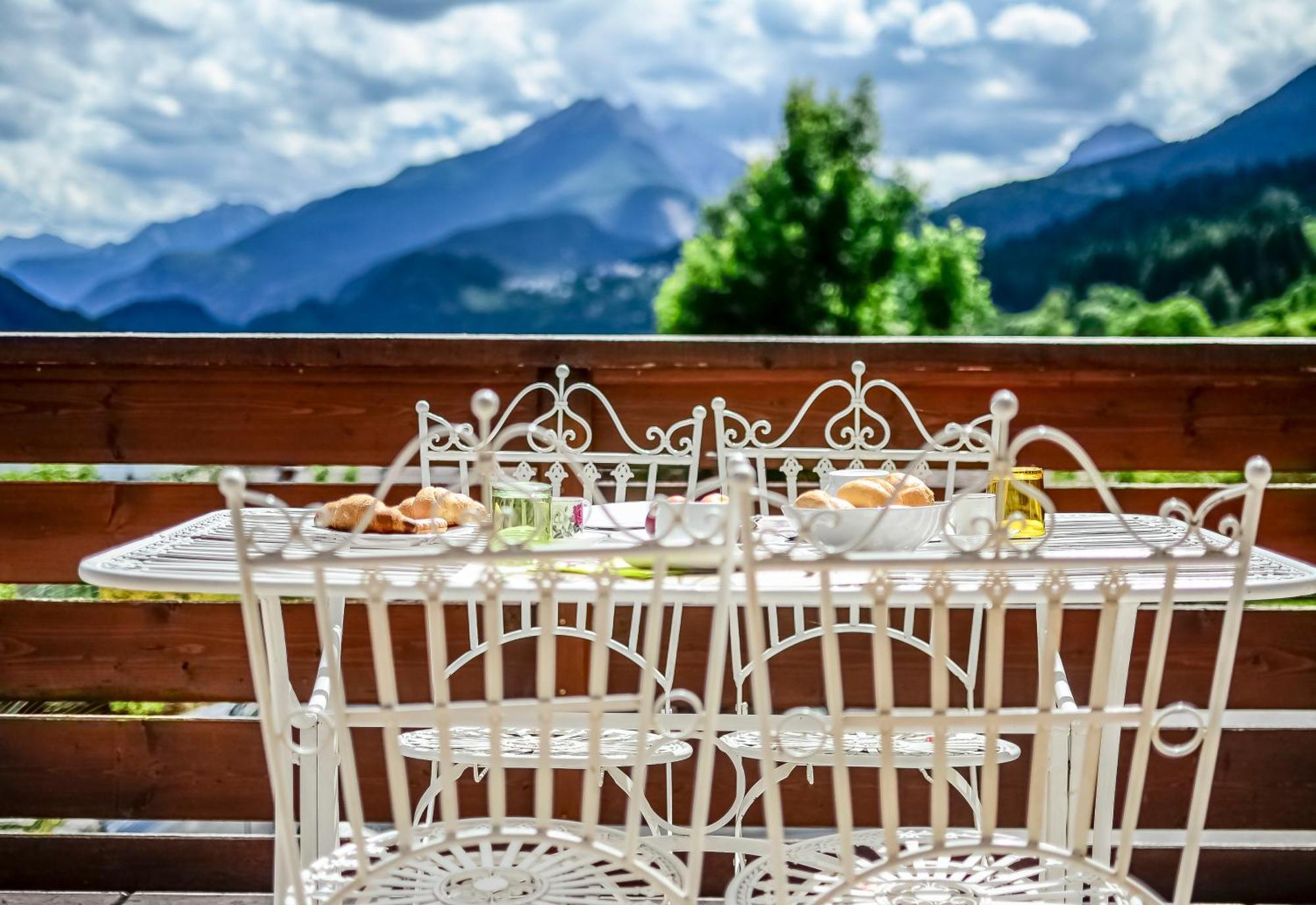 Bed and Breakfast Fra Rose E Mughi Домедже-ді-Кадоре Екстер'єр фото
