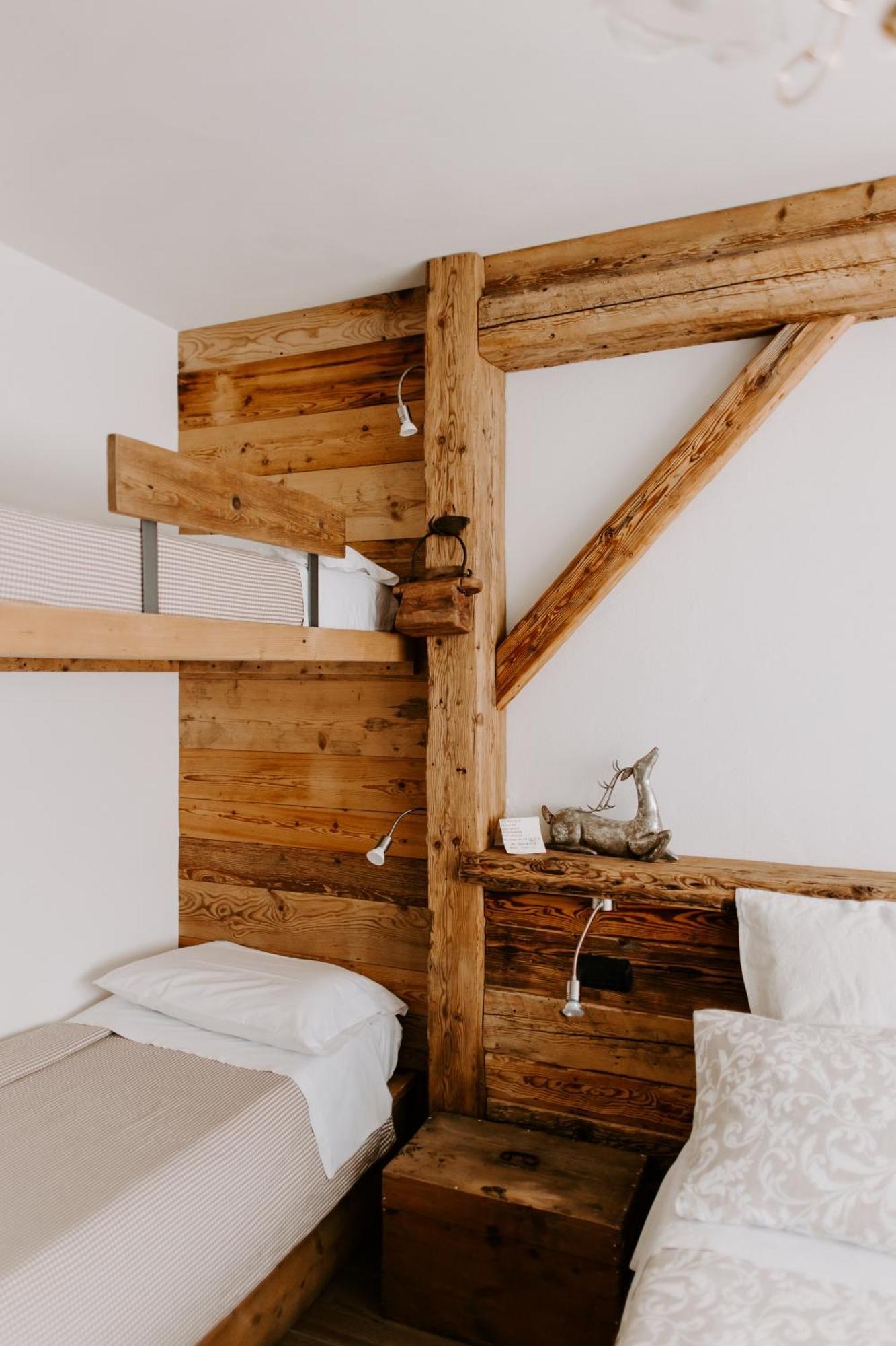 Bed and Breakfast Fra Rose E Mughi Домедже-ді-Кадоре Екстер'єр фото