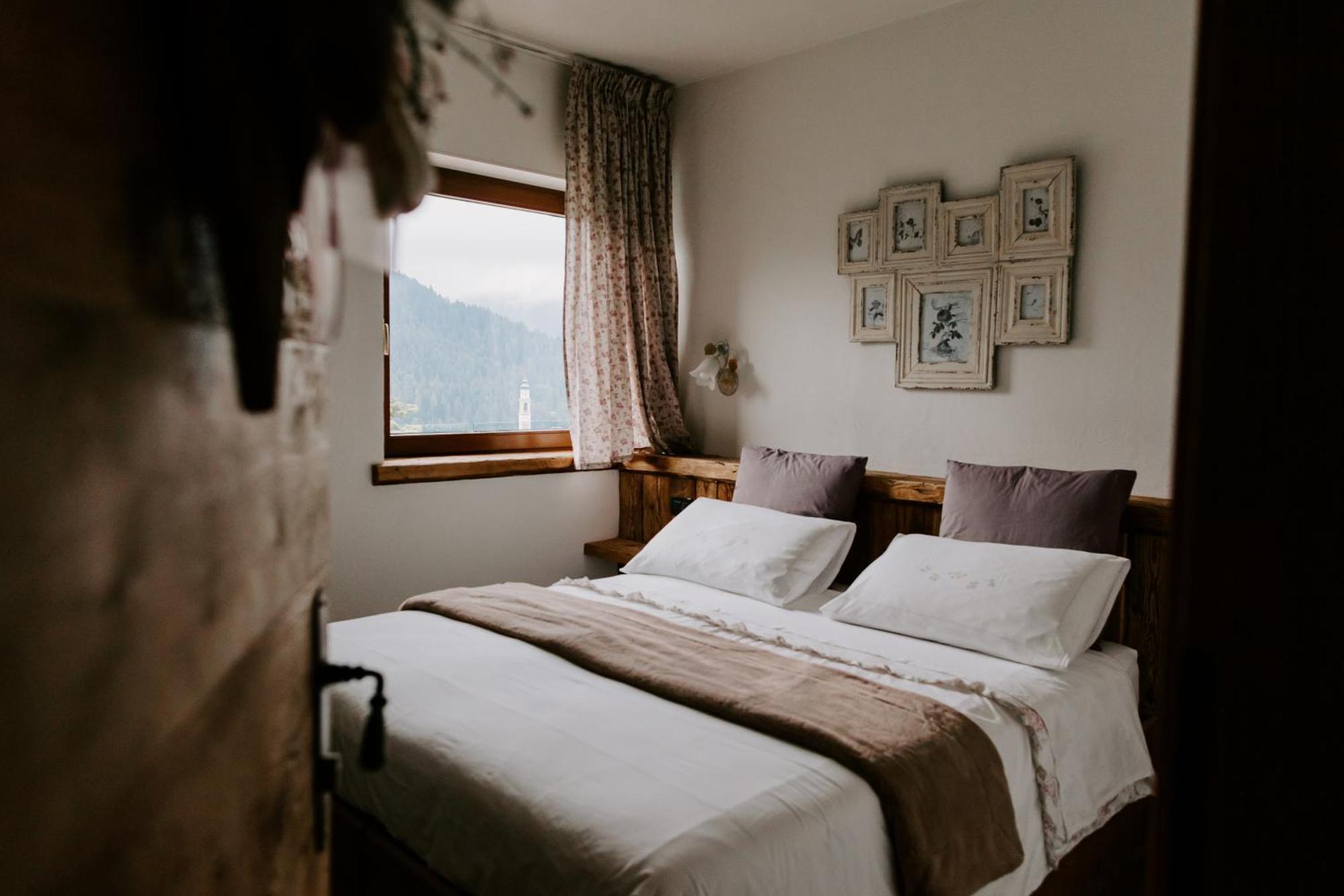 Bed and Breakfast Fra Rose E Mughi Домедже-ді-Кадоре Екстер'єр фото