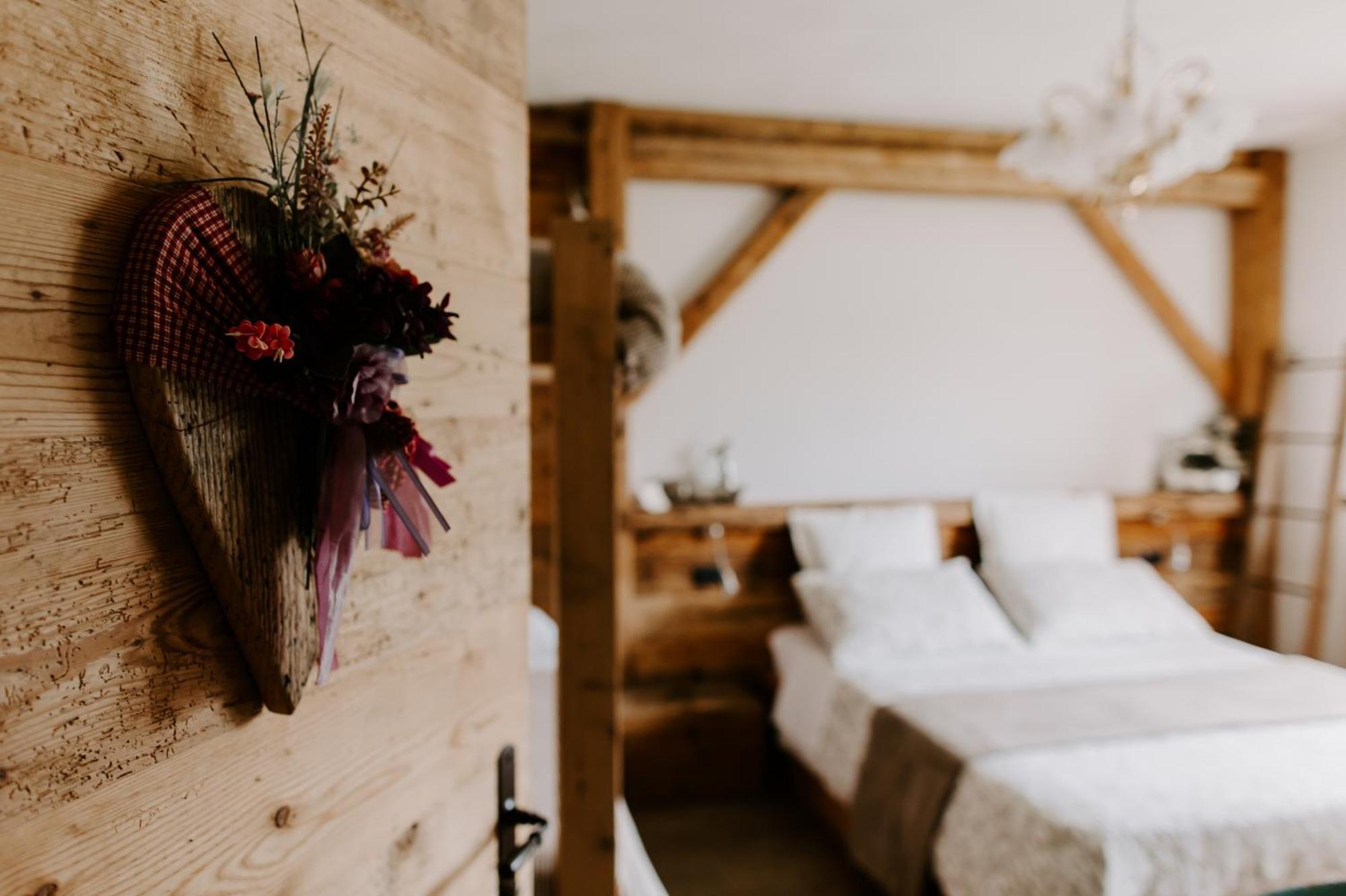 Bed and Breakfast Fra Rose E Mughi Домедже-ді-Кадоре Екстер'єр фото